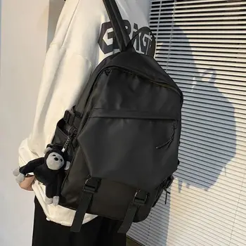 Zaino da Uomo Elegante per Affari, Nero, Grande Capacità, Leggero, Impermeabile, per Laptop e Viaggi