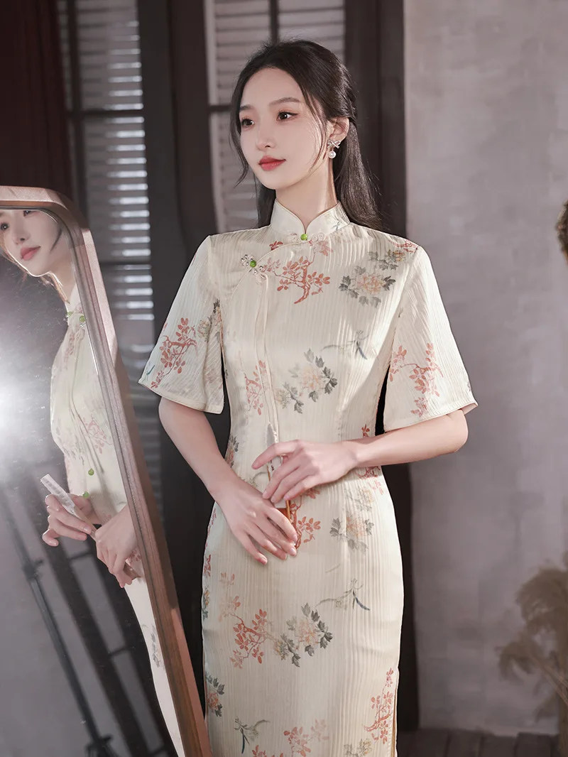 

Chinese Traditional High Split Dress Women Floral Print Qipao Short Sleeve Cheongsam Vestido