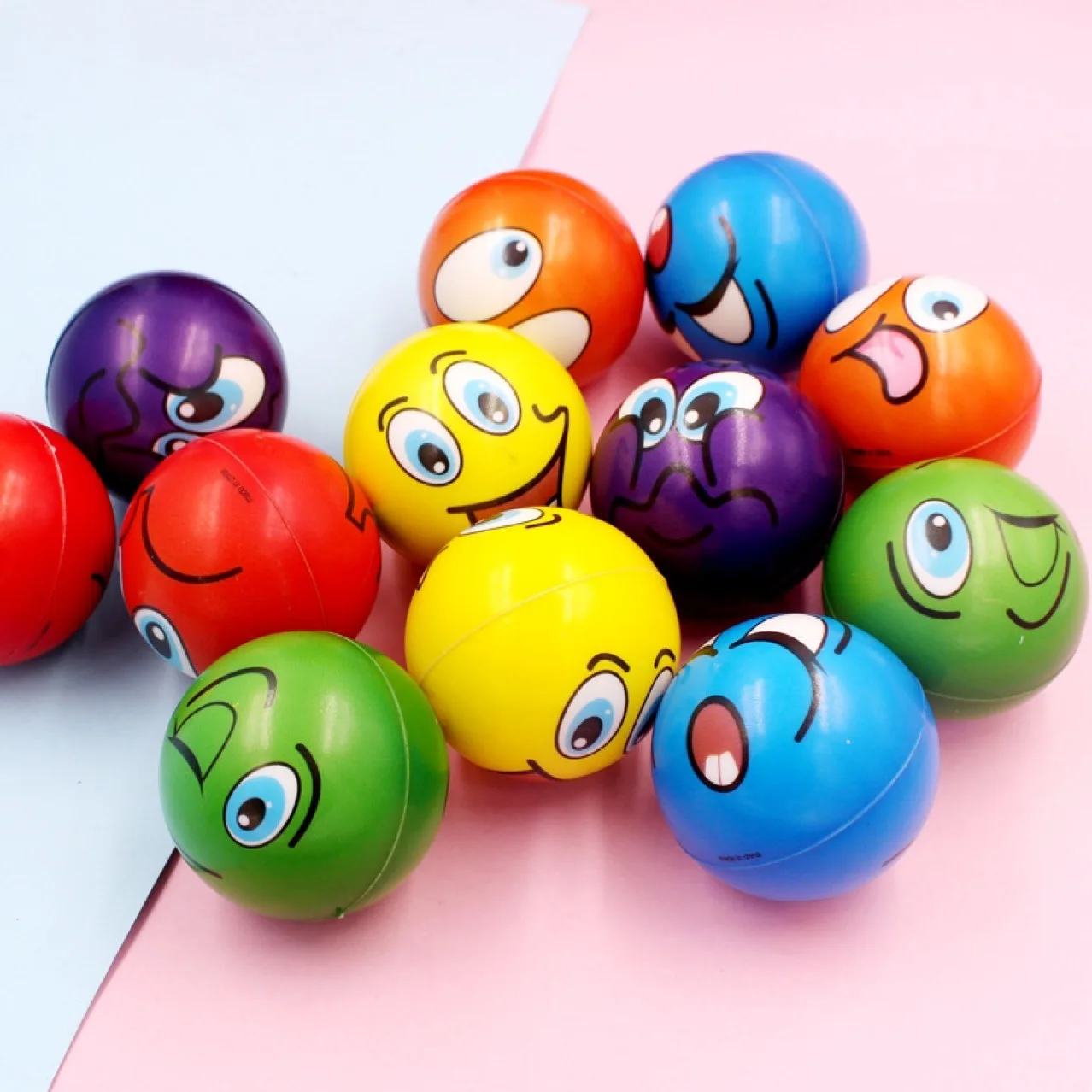 Expression Soft Balls Funny Sponge Stress Ball Squeeze Smile Face Grimace PU Foam for Kids Soothing toy wrist movement Toy Balls 3