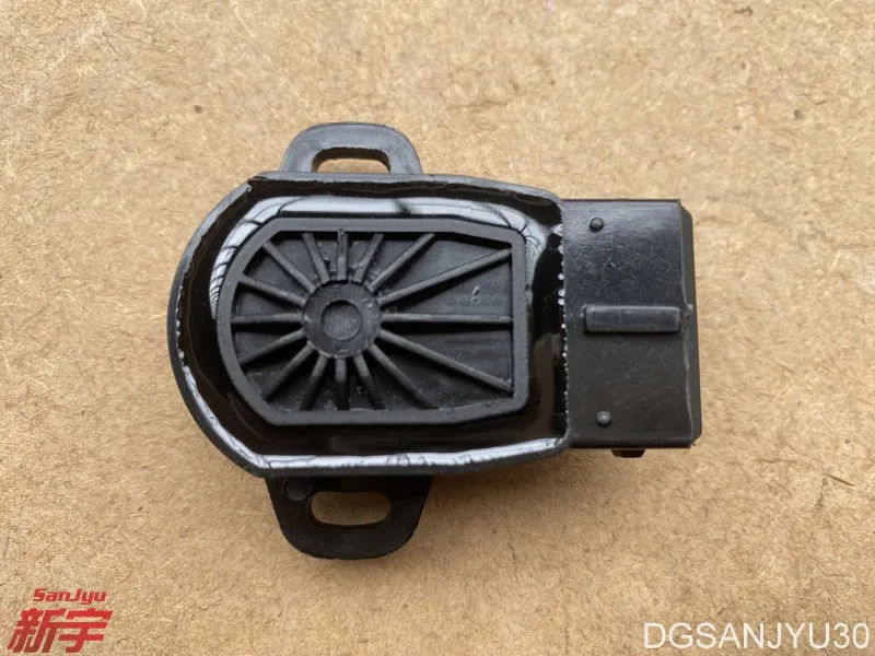 Spajero io h77w h67w evo9 ct9aセンサー、スロットルボディの