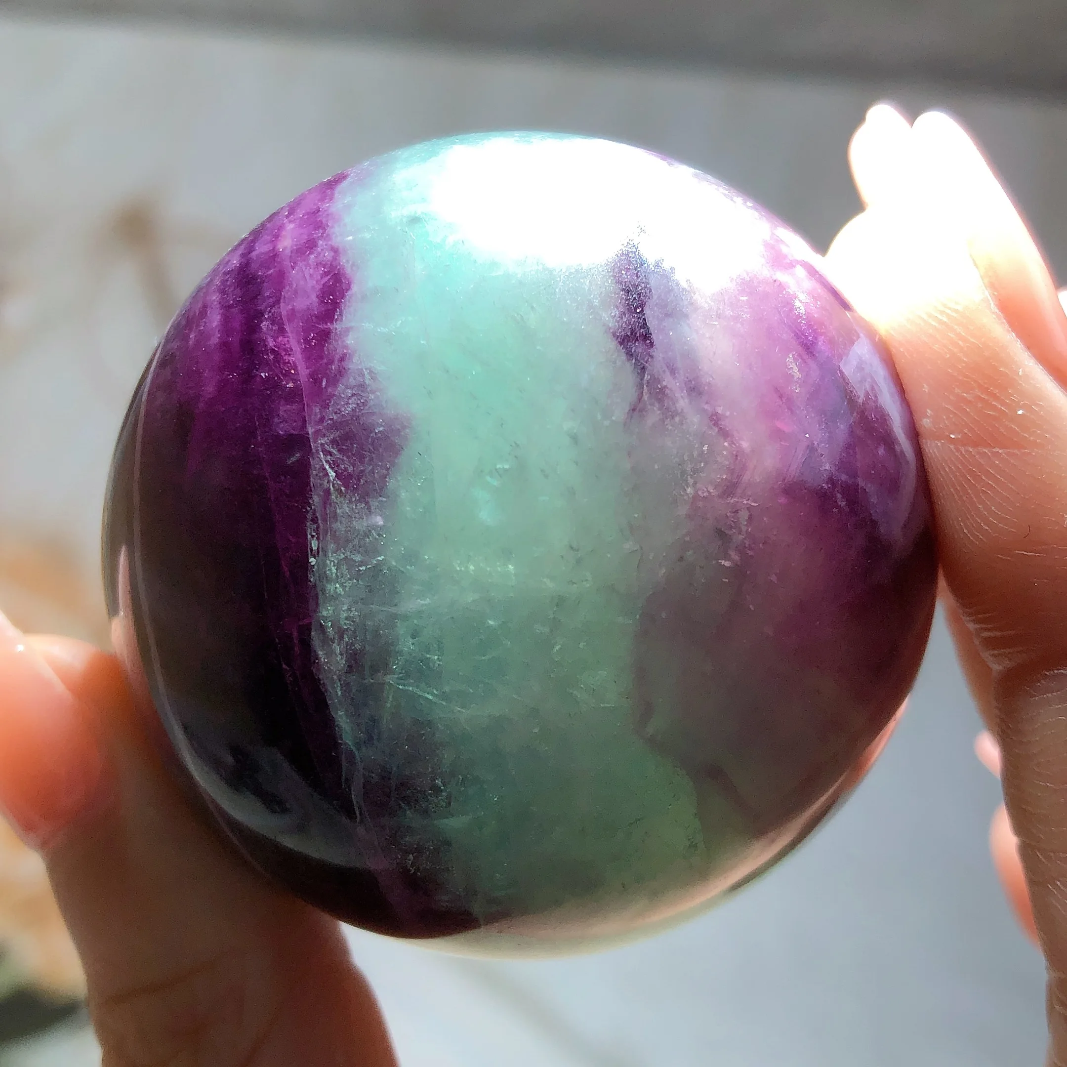 Natural Crystals Blue And Purple Fluorite Sphere Rainbow Flash High Quality Wholesale Polished Home Decorations Room Derco Gift 4