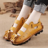 Sandales d'été en cuir pour femmes, chaussures à fond souple, personnalité plate, décontractées, rétro, faites à la main, nouvelle collection 2024 5
