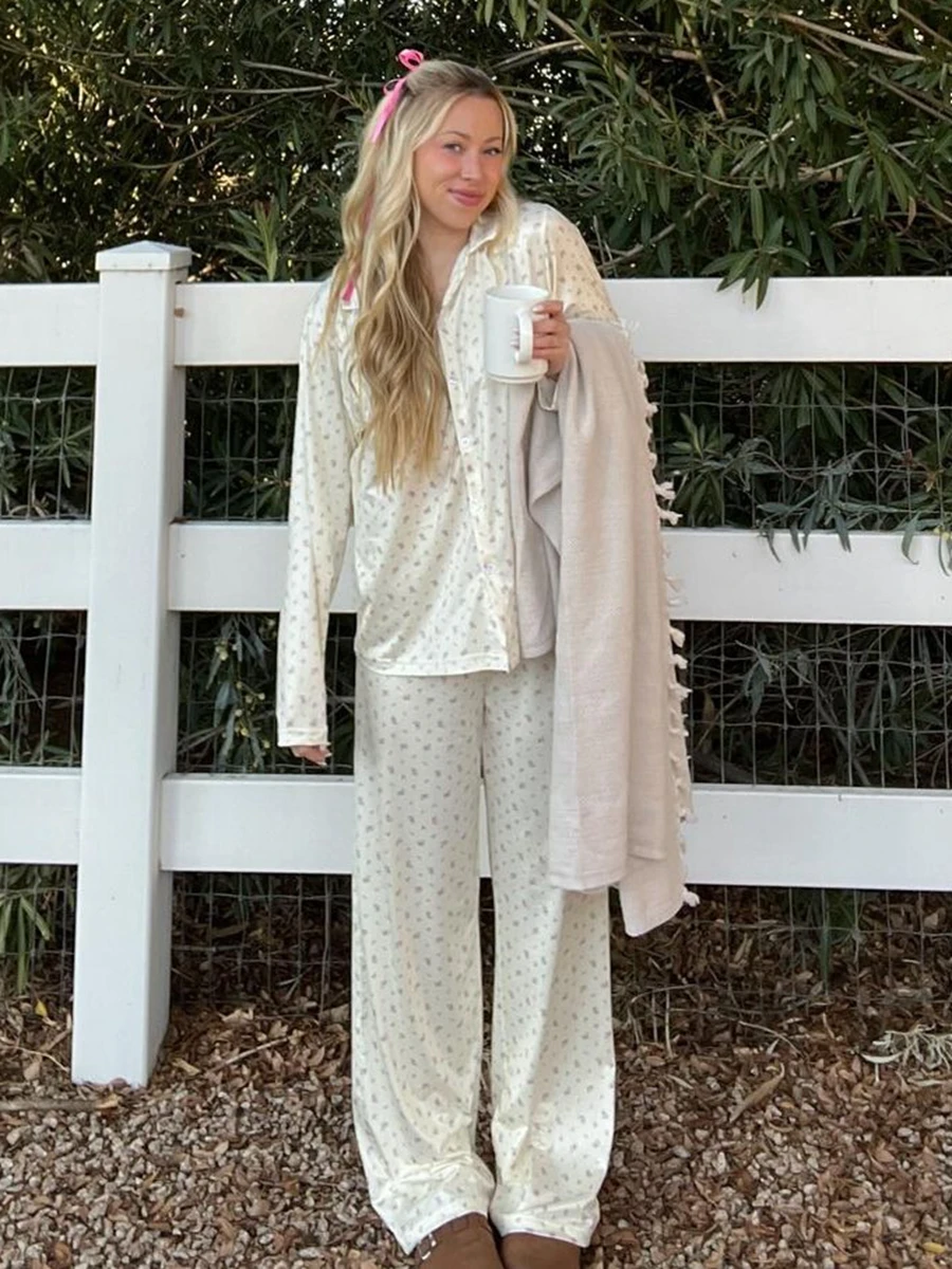 

Женский пижамный комплект HEZIOWYUN Y2K из 2 предметов с сердечками/цветочным принтом, рубашка с длинным рукавом, отворотом, пуговицами и штанами, одежда для сна, домашняя одежда