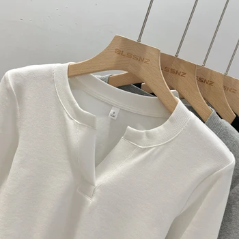 2025 المرأة الأساسية نمط الخامس الرقبة طويلة الأكمام تي شيرت الكورية ضئيلة تنوعا بسيطة قاعدة طبقة علوية عادية نصف مفتوحة طوق القمم 5