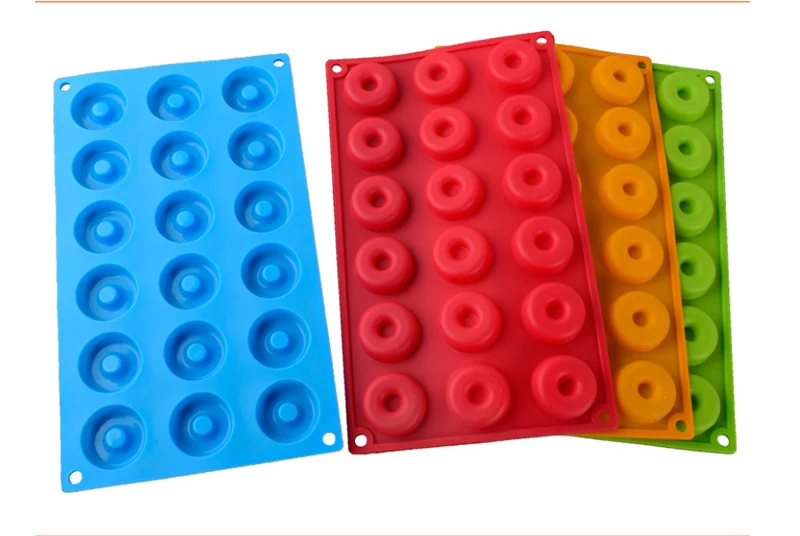 Description Picture 4 of item6/8 Cavity Silicone Donut Mold Baking Pan Mold  Bread Pastry Mold DIY Baking Tray Doughnut Dessert Making Cake Tools