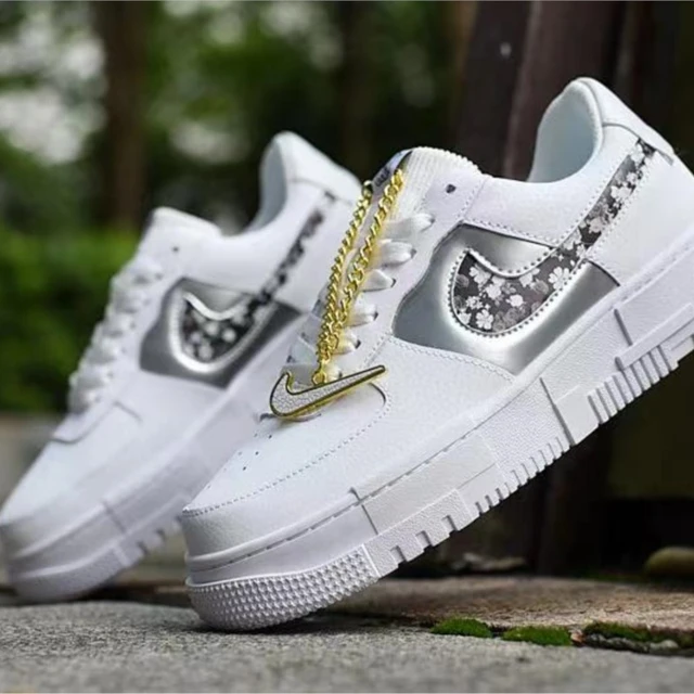 Womens White Air Force 1 Shoes.