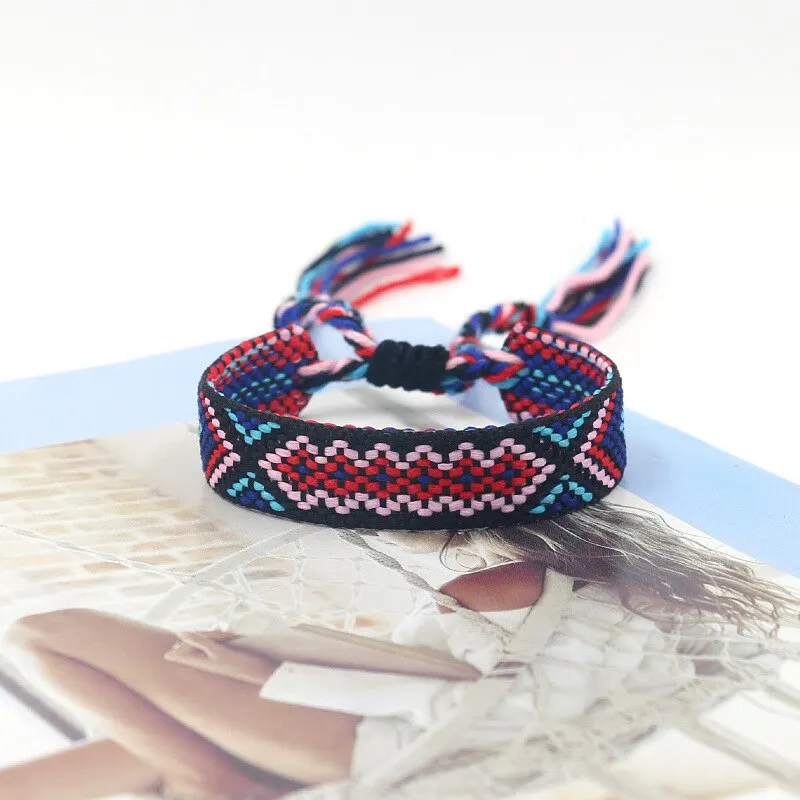 Jewelry Sets 12PCS Bohemian Woven Bracelet Suite Men and Ladies Couples Can Adjust Bracelets