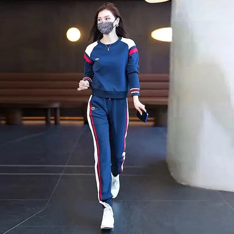 [THEAIRTOWN] DAYOUT JOGGER+TOP PT セット★韓国ファッション★ threetimes] tht piping sweatpants Ivory 正規品 韓国ブランド