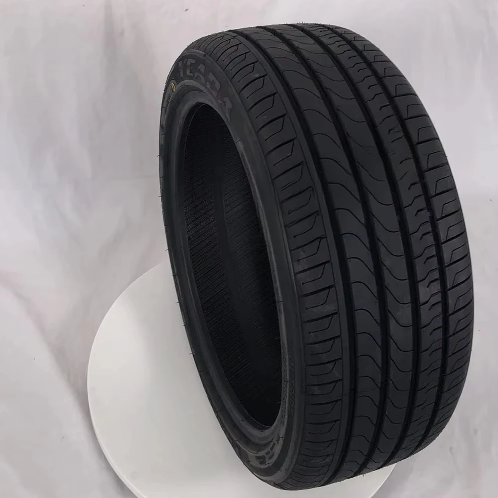 At XT VAN SUV Drifting Run Flat Racing Passenger Car Tyre PCR 225/55RF19 235/45ZR18