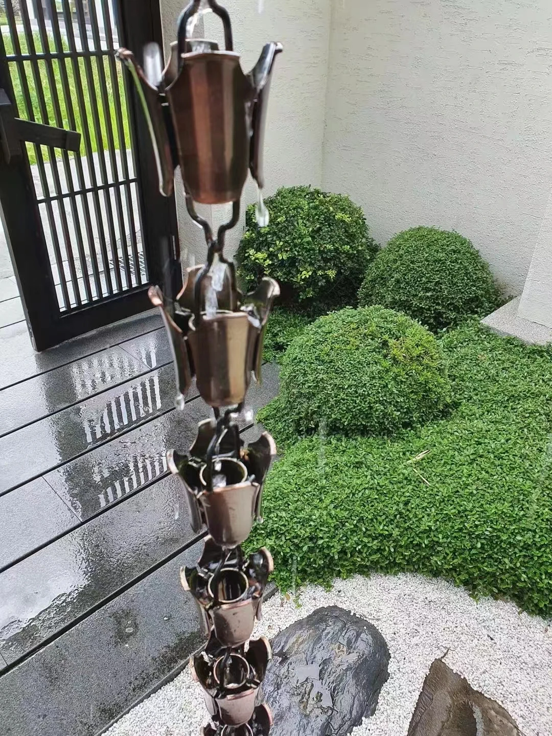 2.6m Japanese Style ABS Wine Cup Rain Chain with Electroplated Copper Color