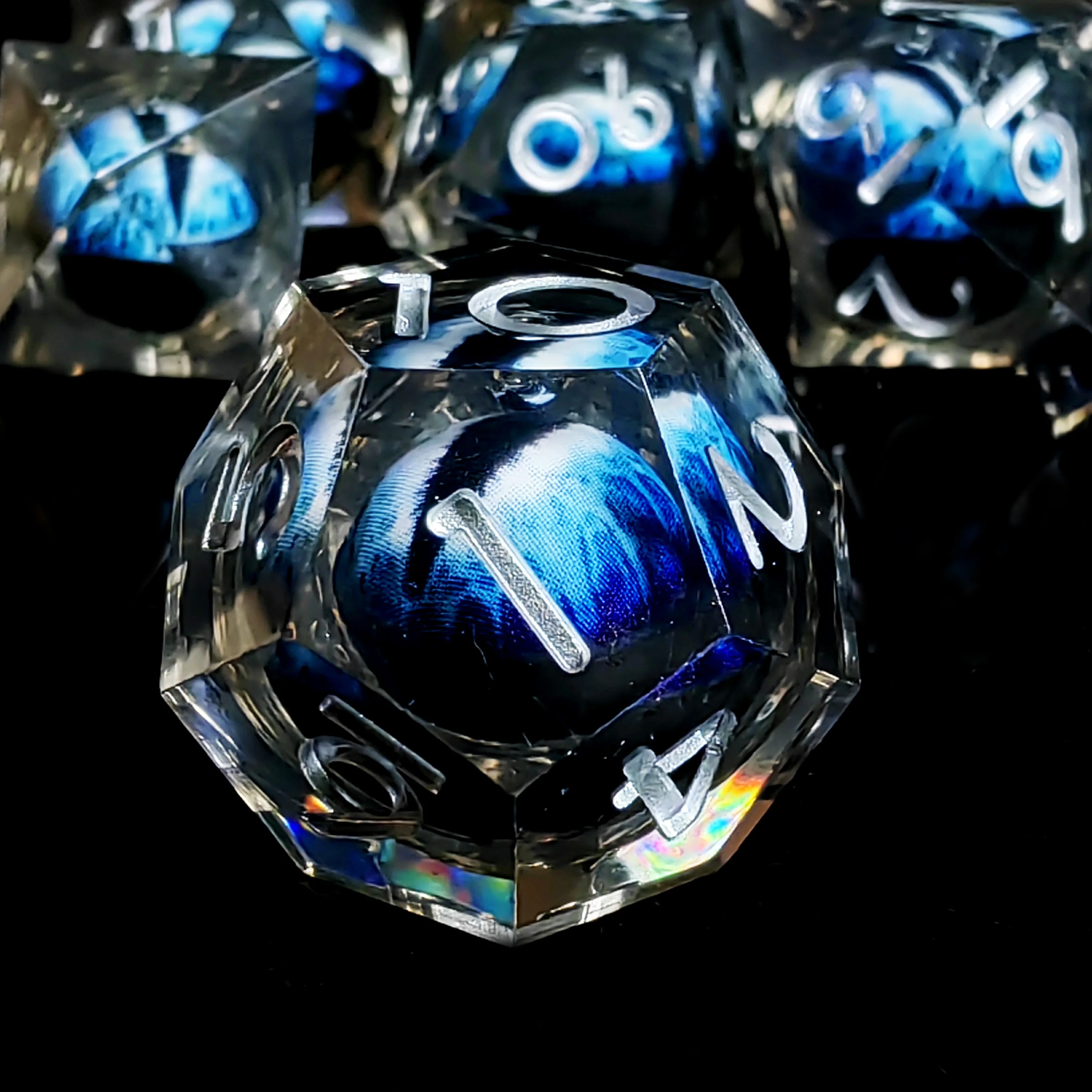 DnD Dice Set 7 Piece Transparent Resin Polyhedral Dice with Spinning Dragon Eye Core for Dungeons and Dragons RPG Games