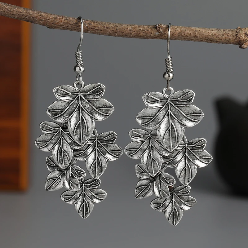 

Girl Casual Party Wedding Earrings Bohemian Fashion Contracted Earring Pendant Zinc Alloy Ear Drops for Party and Wedding