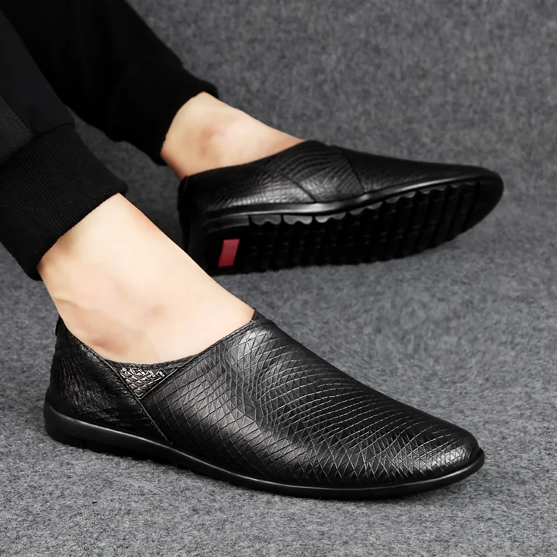 

Men Loafer 2023 Spring aurumn Fashion Boat Shoes Men slip on Classic Drive Casual Shoes genuine Leather Comfy Men shoes