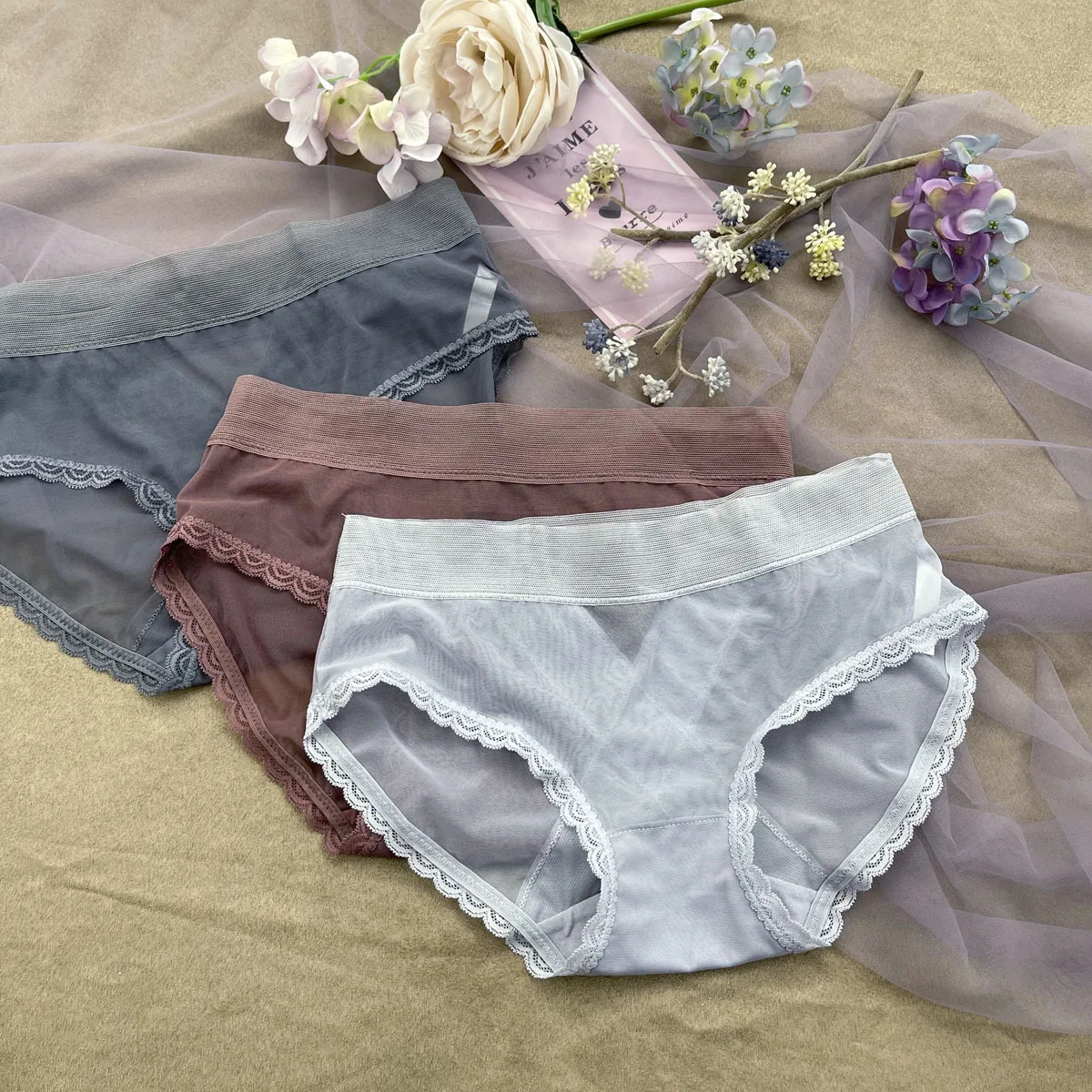 

Women's Underwear Sexy Lace Panties Girls' Solid Color Comfort Briefs Mid Waist Seamless Underpants Female Lingerie