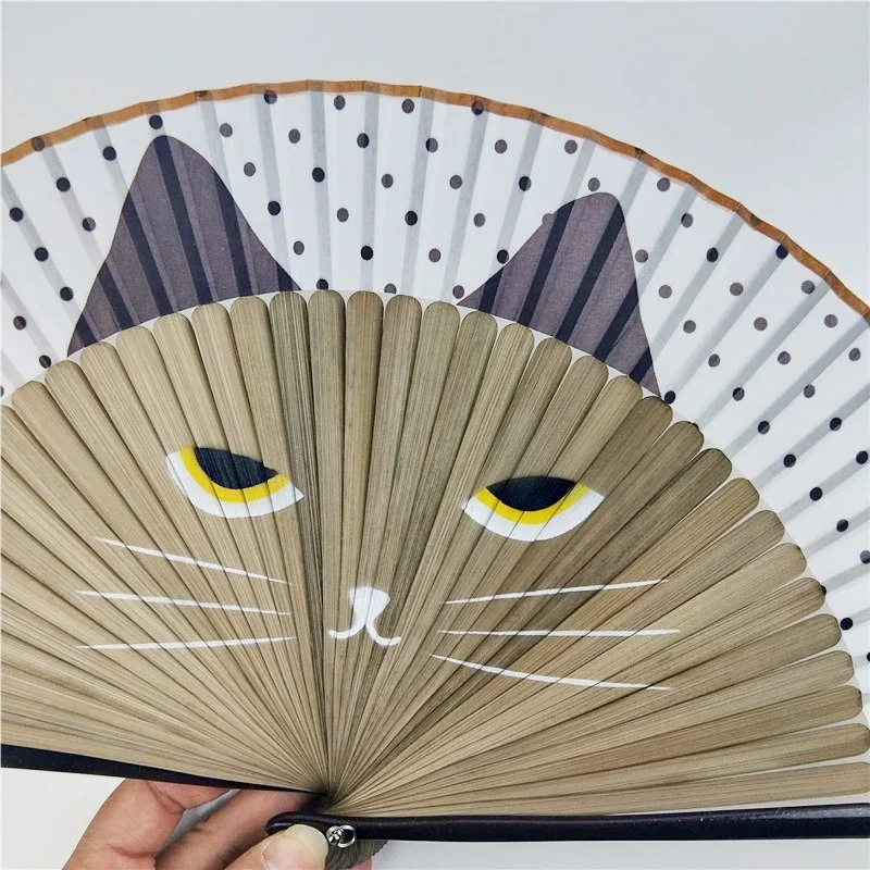 1Pc Cat Pattern Bamboo Folding Fan Japanese Style Women Lovely Cartoon Kitten Hand Fans Handheld Fan Crafts Home Decoration folding fan hand fan