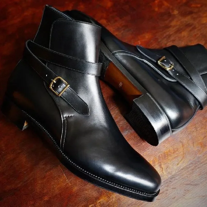 New Boots for Men High Quality Black Brown Red Buckle Business Boot Vintage Casual Classic Zapatos De Hombre