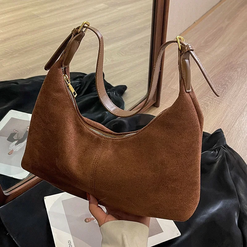 Velvet Handbag Purse Suede Shoulder Bag Causal Crossbody Bags Female Luxury Designer Clutch Ladies Crescent Hobo Bag for Women