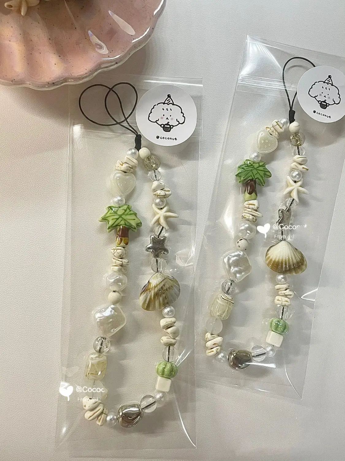 【COCONUT LANE】カラフルクリスタルビーズストラップ クラック＆ドロップビーズボールストラップ＊みかん 携帯