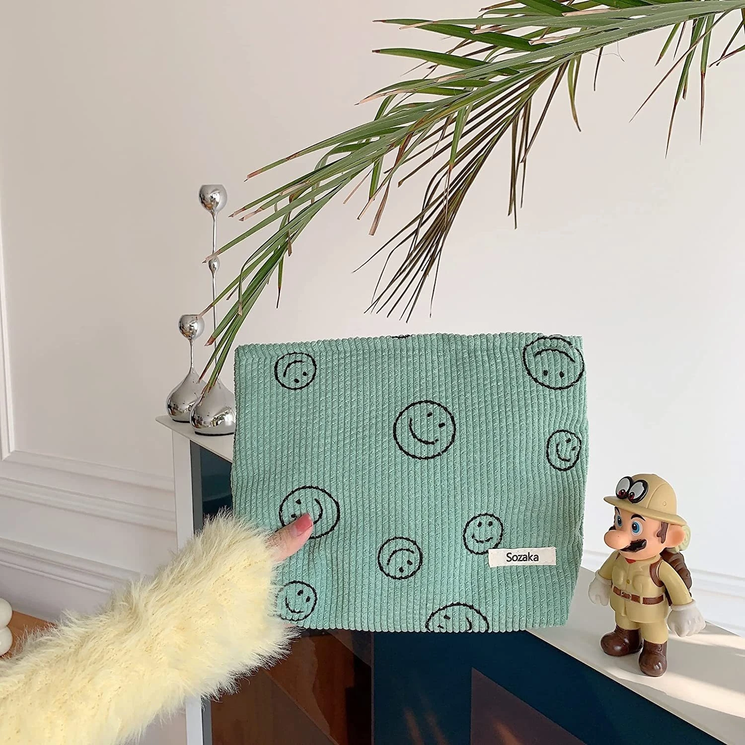 Chic Travel Cosmetic & Toiletry Organizer