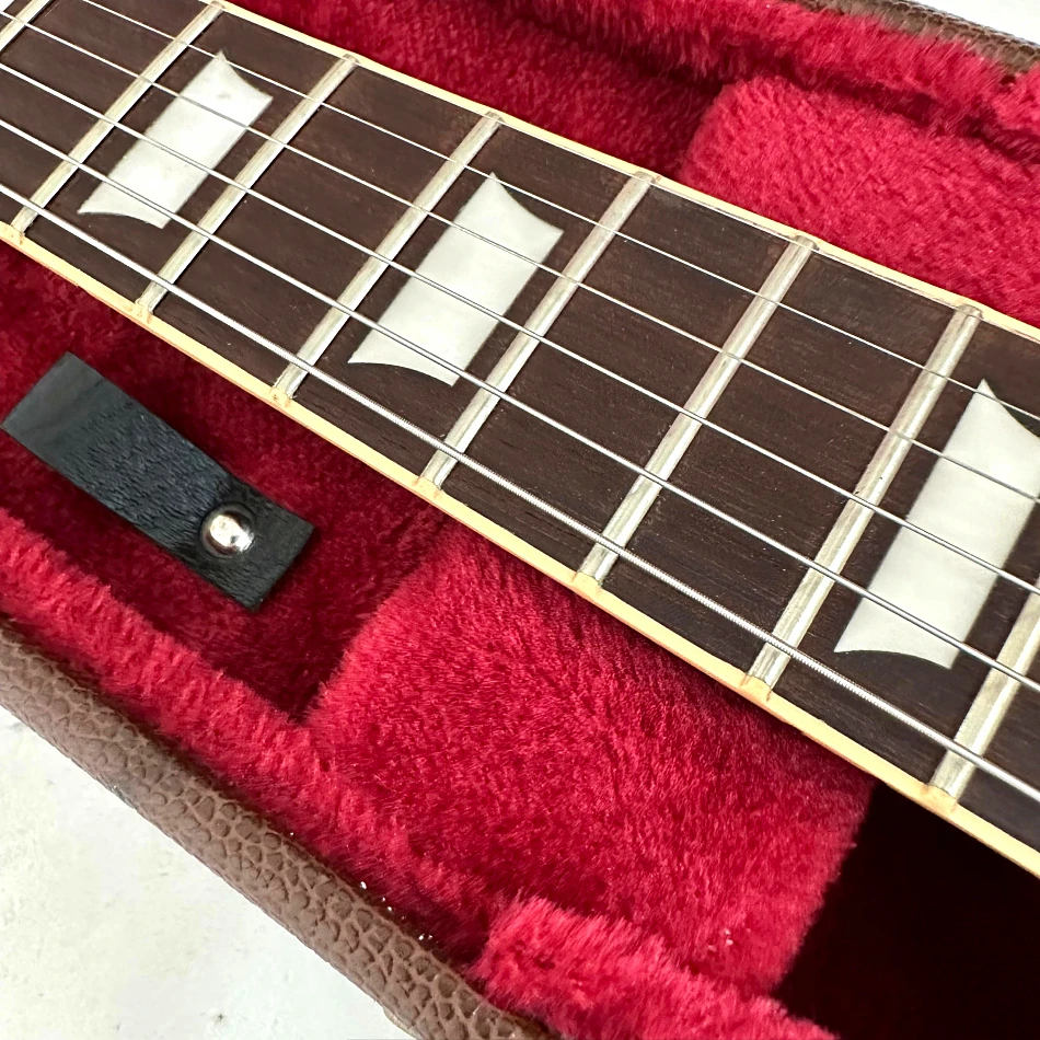 Relic Electric Guitar One Piece Of Body & Neck Tune-o-Matic Bridge Frets Binding Chrome Hardware