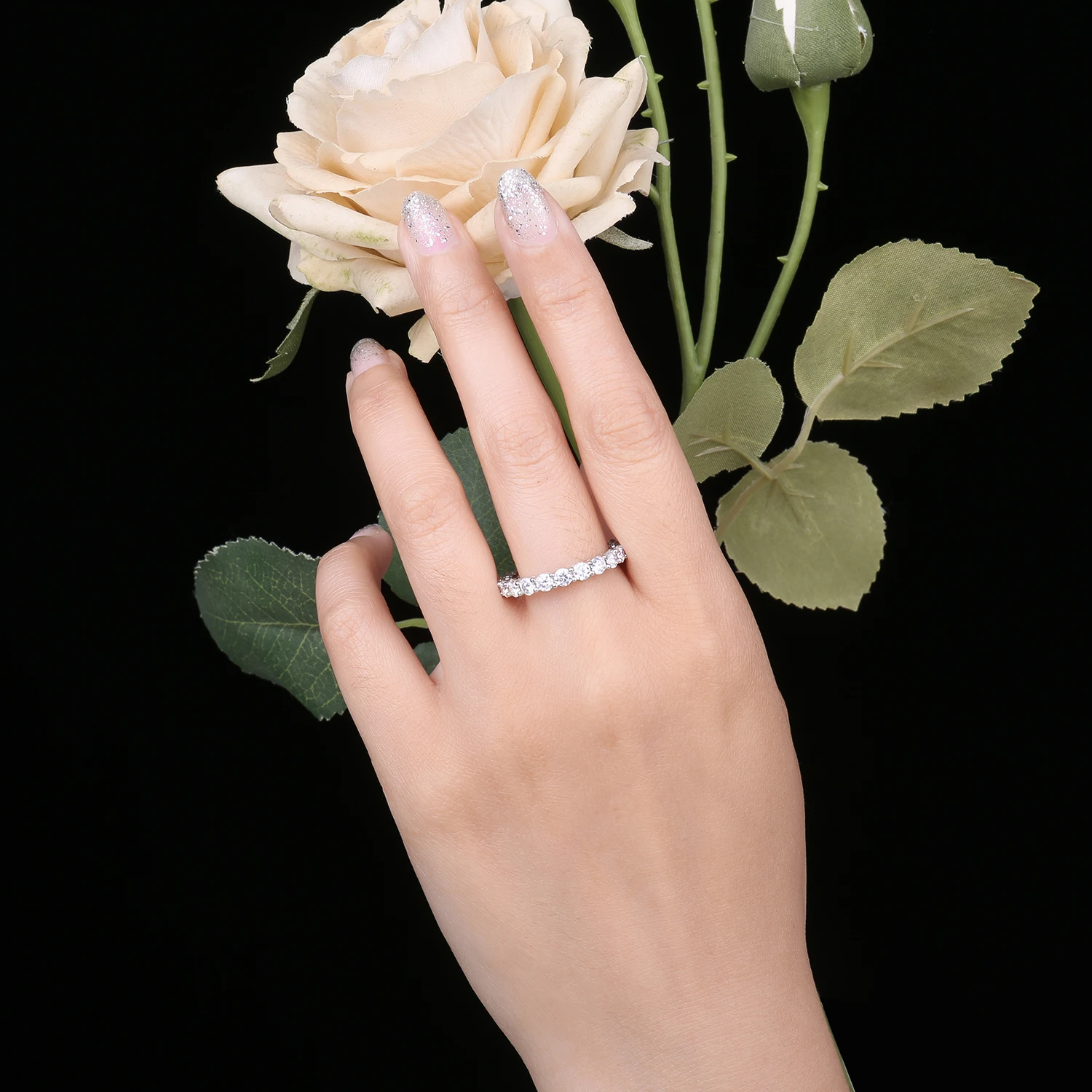 JewelryPalace 여성용 모이사나이트 D 컬러, 옐로우 로즈 골드 도금, 쌓을 수 있는 반지, 라운드  웨딩 밴드, 2.1ct