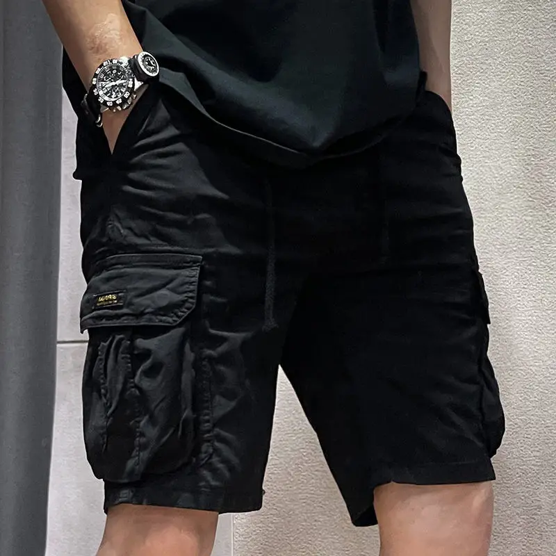 Brunello Cucinelli Straight Leg Bermuda Shorts | Black