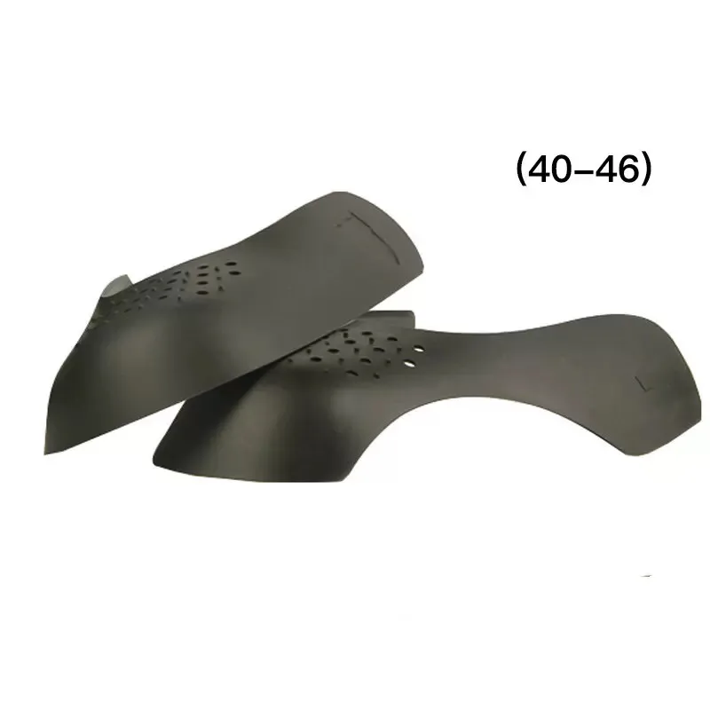 Black L