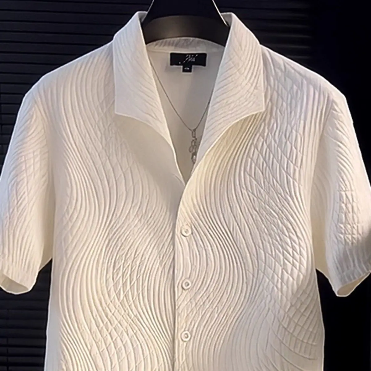 Men's British Style Wavy Textured Short Sleeve Shirt Casual Fashion Button Down Blouse