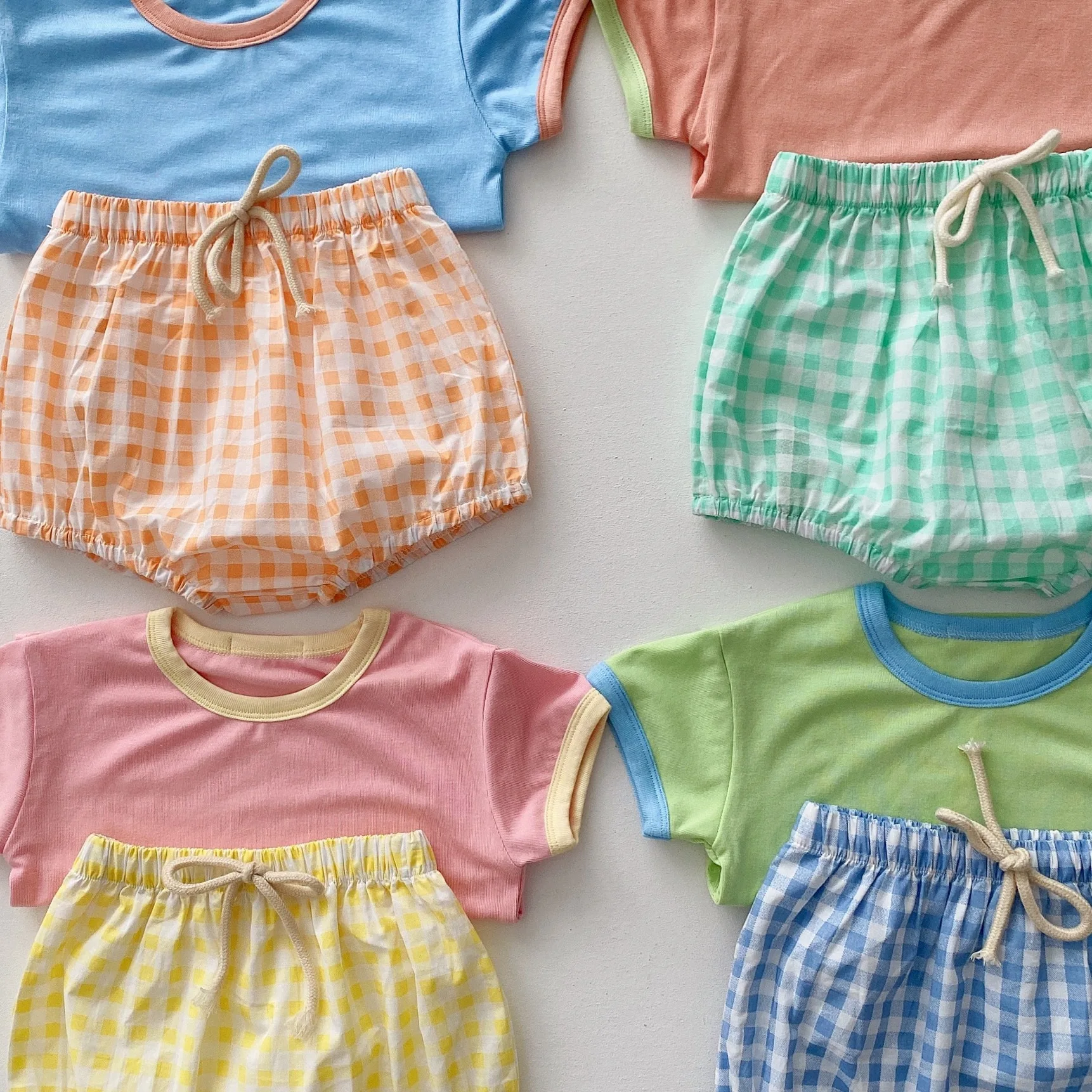 2025 Summer New Baby Short Sleeve Clothes Set Infant Girl Solid T Shirts + Plaid Shorts 2pcs Suit Toddler Boy Pp Pants Outfits 2 2025 Summer New Baby Short Sleeve Clothes Set Infant Girl Solid T Shirts + Plaid Shorts 2pcs Suit Toddler Boy Pp Pants Outfits - Image 2