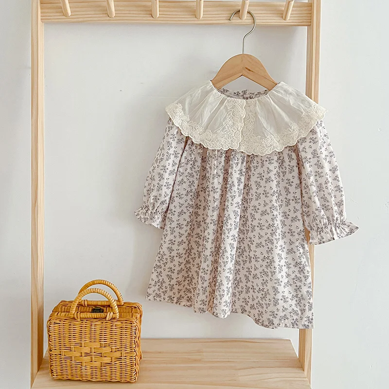 

Платье для маленьких девочек, осеннее платье для маленьких девочек, фиолетовое платье с рукавами-пузырями и цветами, платье принцессы с оборками на подоле, ТРАПЕЦИЕВИДНОЕ ПЛАТЬЕ, повседневная одежда