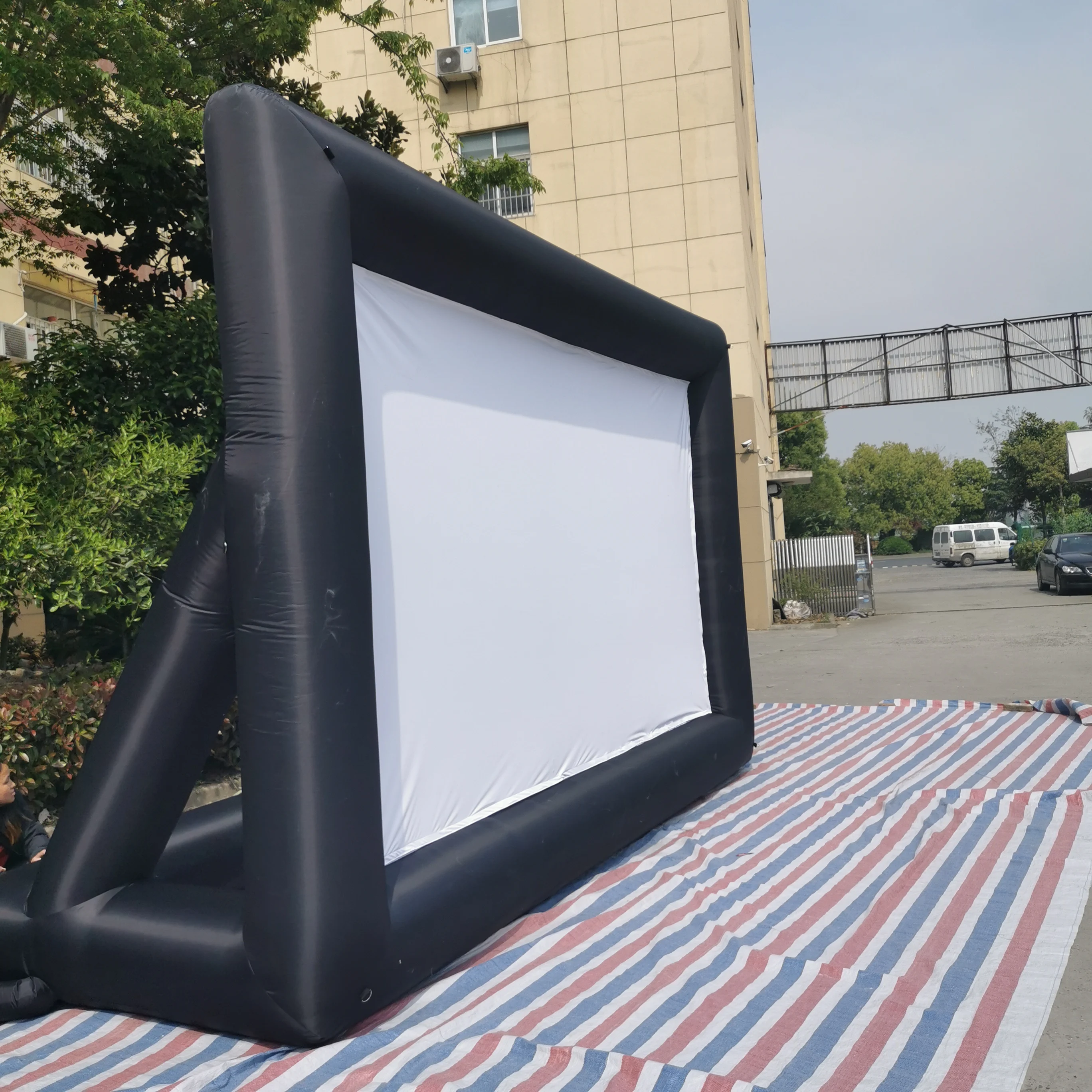 16ft 20ft 24ft Inflatable Projector Movies Screen for Home Movies TV Shows Videos Playing Games Etc 3