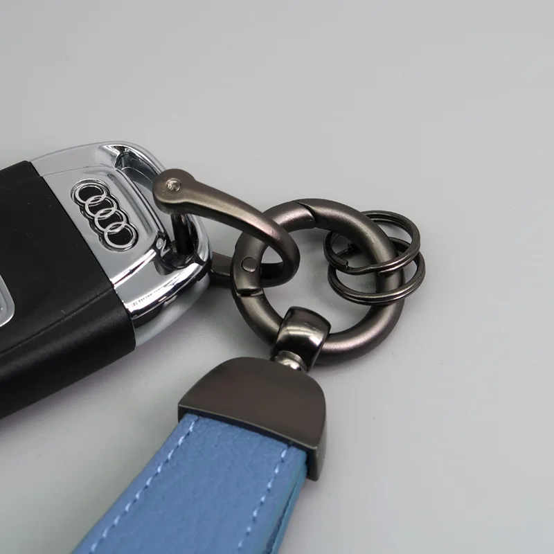 Free Letter High Quality Fashionable Lamb Pattern Leather Car Keychain Simple Anti Loss Moisture Brand Metal Keychain