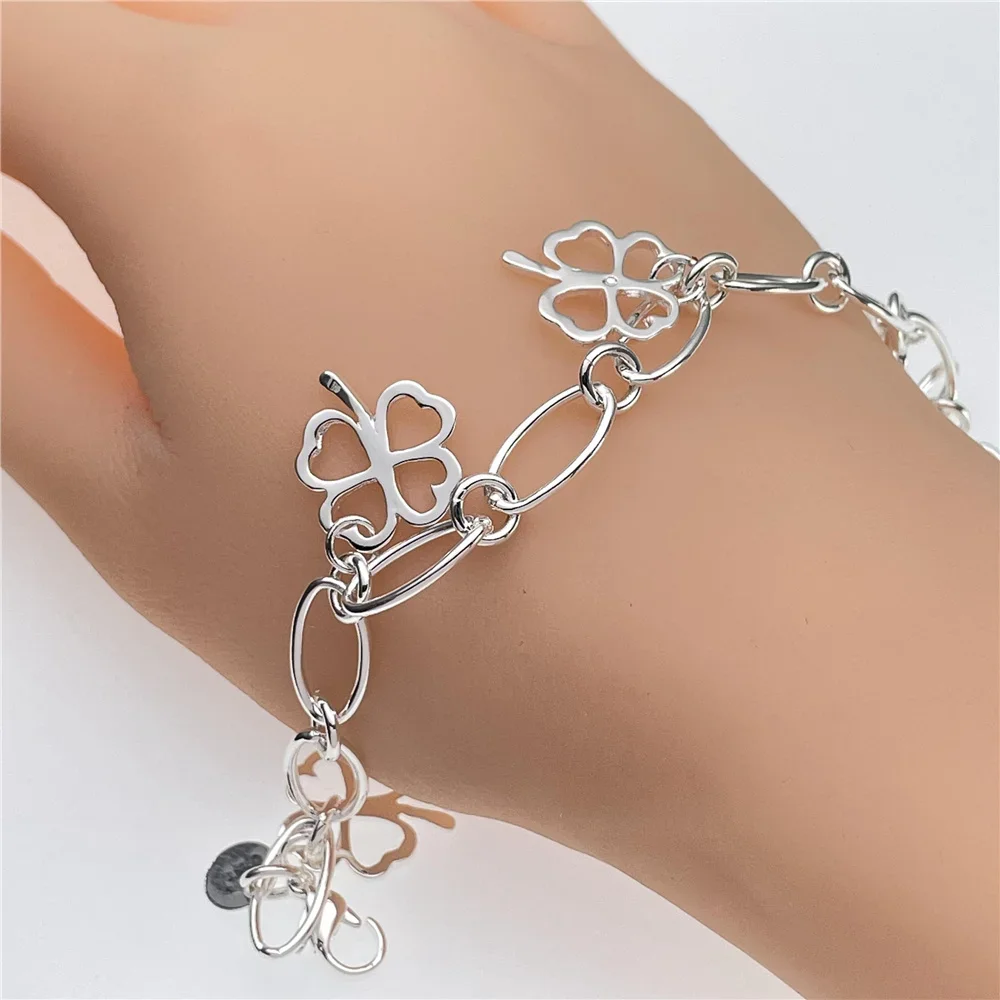 

Женский браслет из серебра 925 пробы, в форме сердца