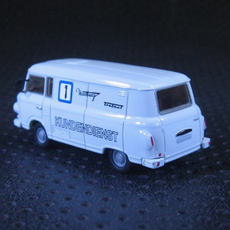 Brekina 1/87 Barkas B1000 Off-Road Wagon Model Car Souvenir