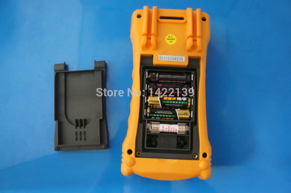YH511 Digital Insulation Resistance Tester Portable Megohmmeter High Voltage Meter for Electrician and Lab Use detail image 6