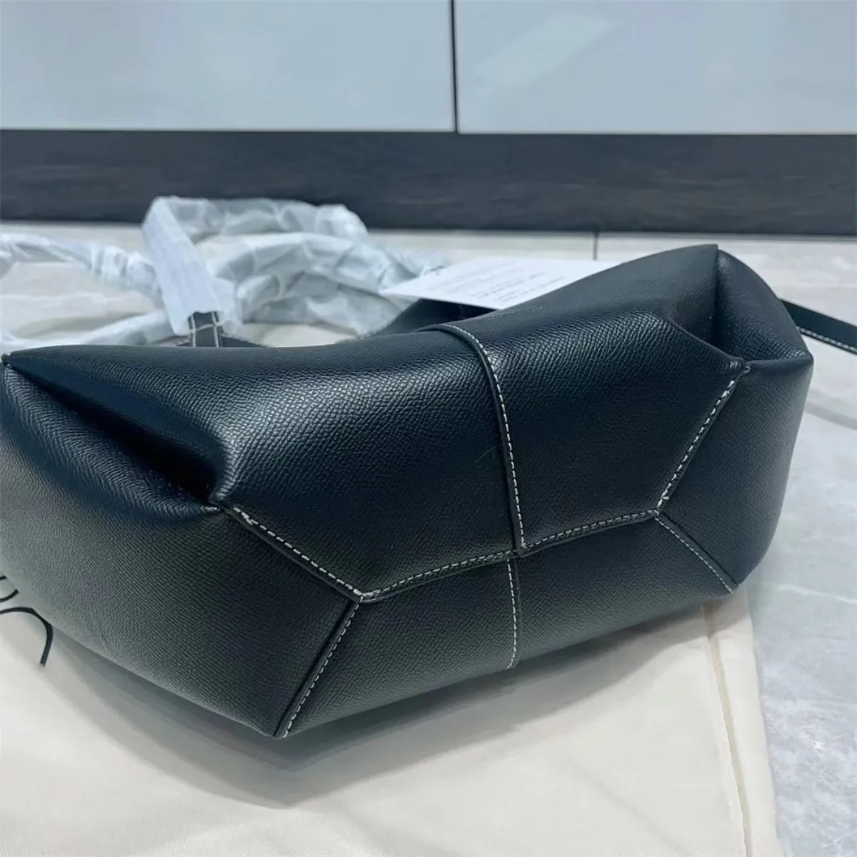 2024 Luxury Designer Shopping Tote Bags Women Cyme Handbags Large Capacity Genuine Leather Dumpling Bag Ladies