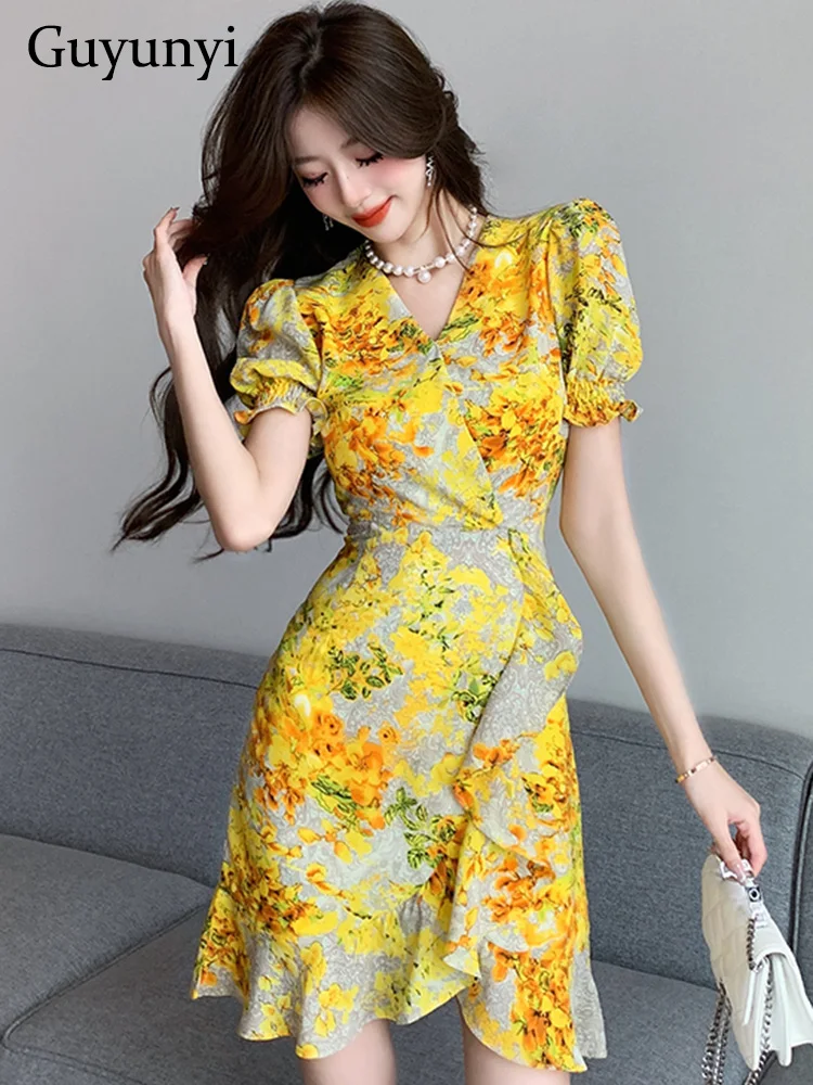 

Elegant Bohemian Dress Floral Print V-Neck Puff Sleeves With High Waist Line Single Side Ruffle And Drawstring Party Dress Women