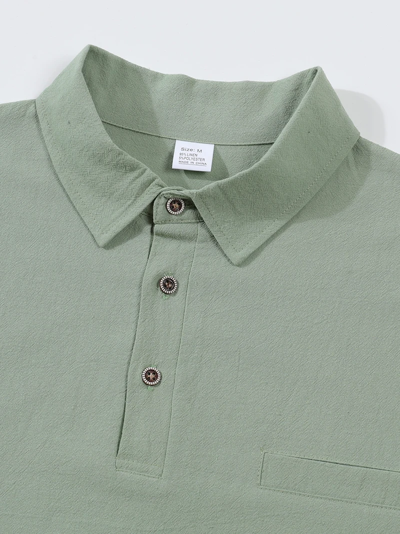 Polo da uomo in misto lino a maniche corte con abbottonatura, toppa sul petto, traspirante, casual, per golf, lavoro, uso quotidiano - immagine 3