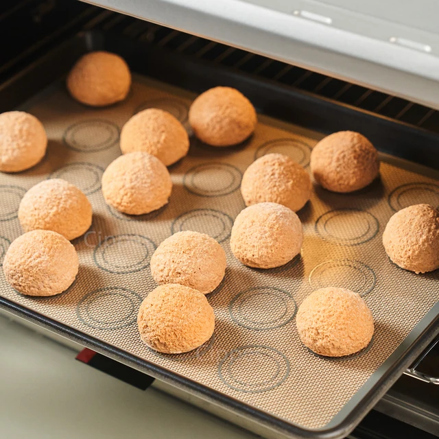 1PC Silicone Baking Mat for Oven, Reusable Non Stick Heat Resistant Bakeware Sheets Liner, Baking Tools for Cookie Macaron Bread 5