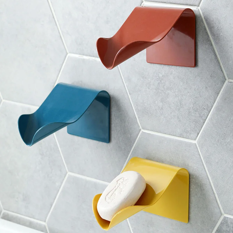 

C5 Wall Mounted Soap Dish Drain Soap Holder for Bathroom Self Adhesive Soap Dish Plastic Soap Container Bathroom Accessories