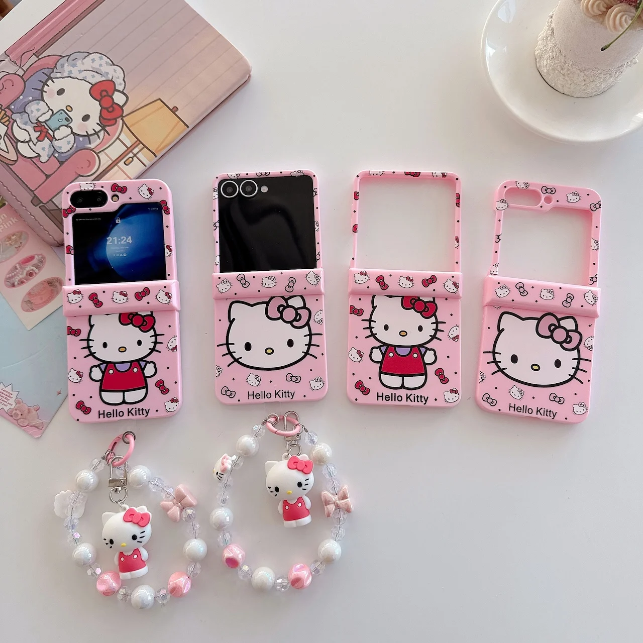 Custodia Protettiva Rosa con Cerniera a Tema Hello Kitty per Samsung Z Flip 7/6/5/4/3, Cover per Telefono a Cartone Animato con Ciondolo Hello Kitty con Perline