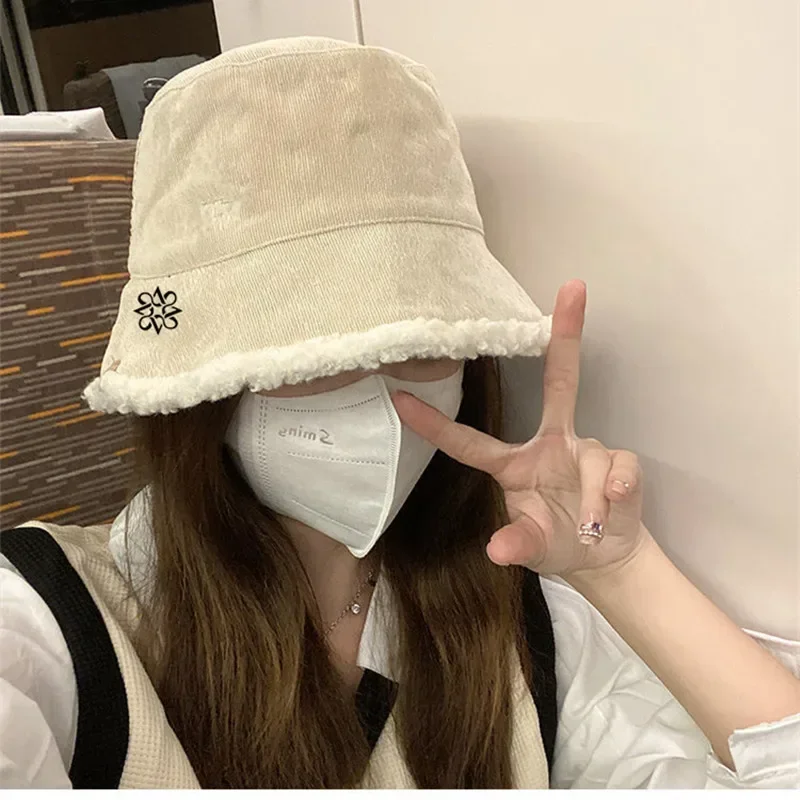 

2023 Golf Hat Children's Autumn and Winter Plush Golf Plush Basin Hat Leisure Lamb Hair Big Head Waist Fisherman Hat