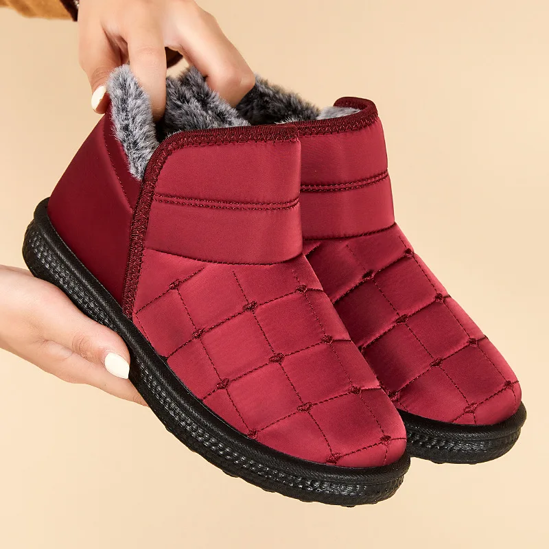 

Comfortable Warm Cotton Shoes Women Winter New Female Snow Boots Casual Mother Short Boot Plus Fluff Thickened Snow Boots