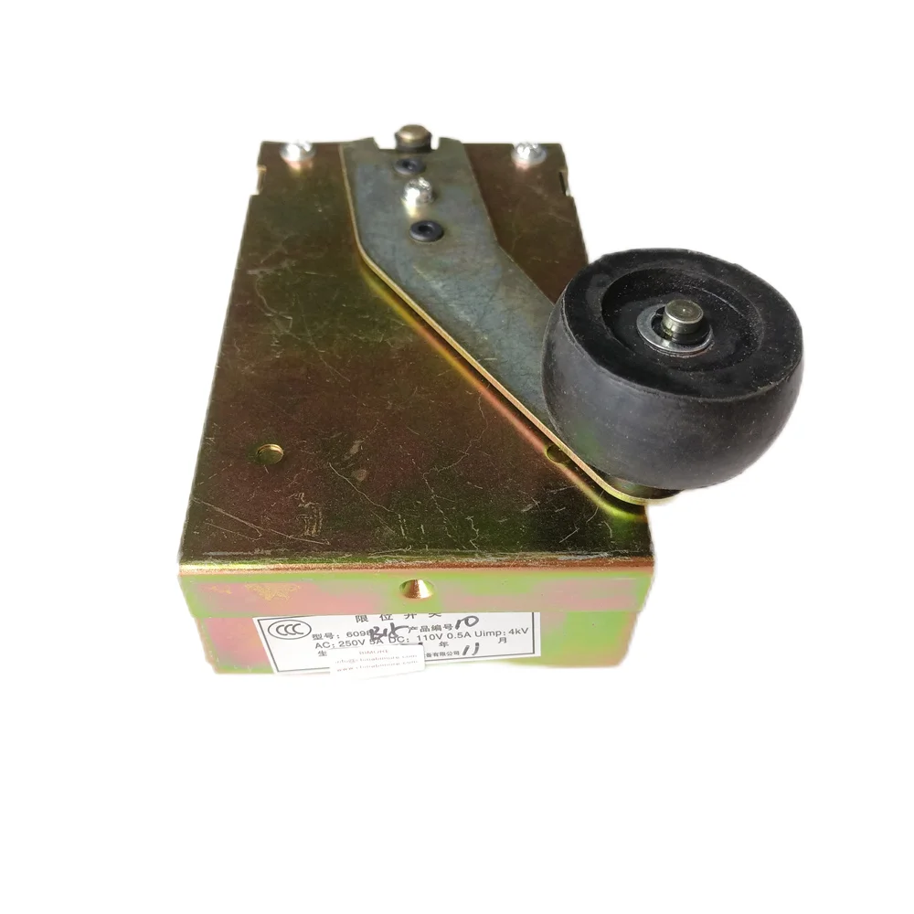 6098B15 Elevator Limit Switch Lift Pit Spare Parts Lifts Safety Gear Buffer Sensor Clamp Switch
