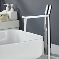 ก๊อกน้ําอ่างล้างหน้าห้องน้ําโมเดิร์นสแตนเลสผสมก๊อกดาดฟ้าติดตั้งก๊อกน้ําร้อนและเย็นก๊อกน้ําอ่างล้างจานสําหรับห้องน้ํา 6