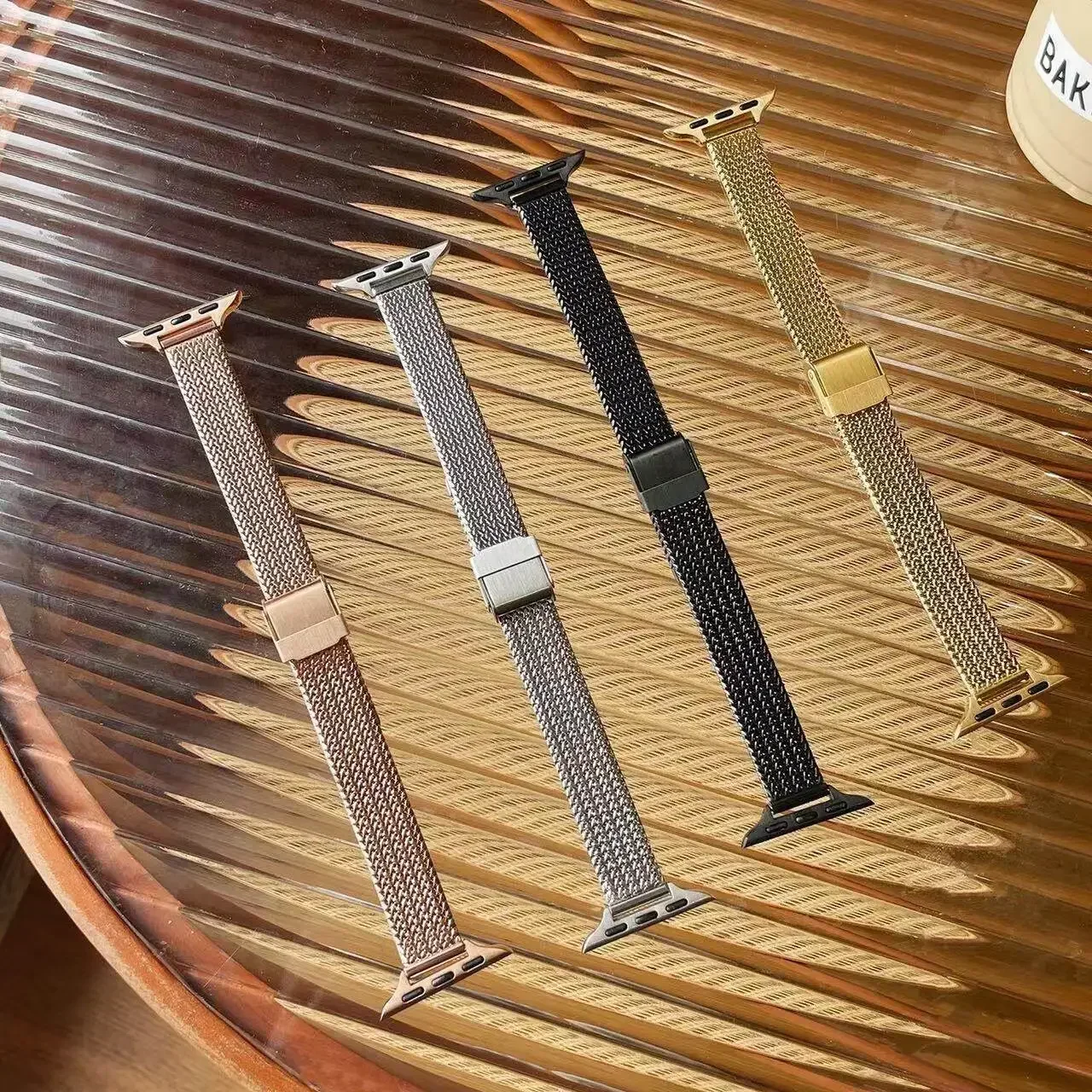Slim Metal Watchband for Apple Watch 11 8 7 6 SE 5 4 3 38 40 41 45 49 Ultra Stainless Steel Milanese Strap for iwatch 42 44