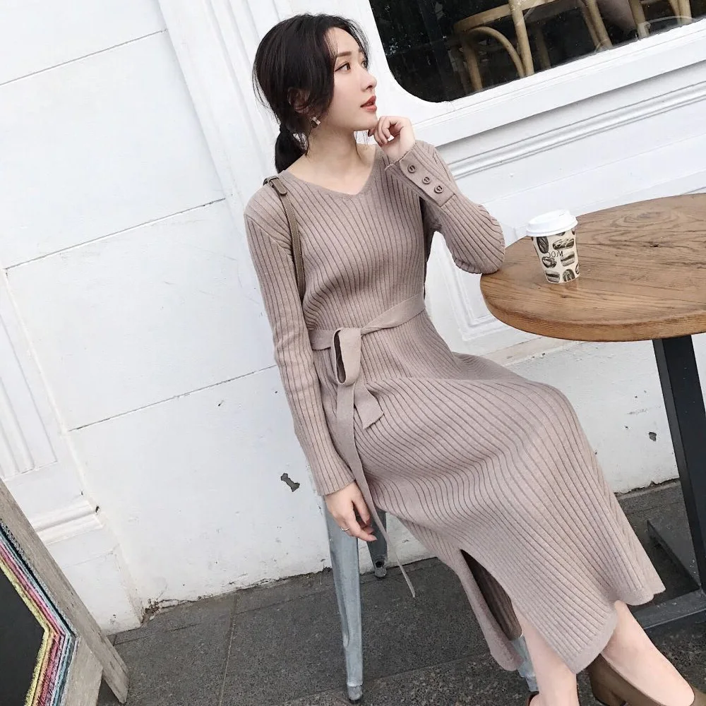 

2022 New Autumn Mid Length Knitted Dress Women's Design Feeling Slim Fit Split Bottom Over Knee Sweater Skirt Trend