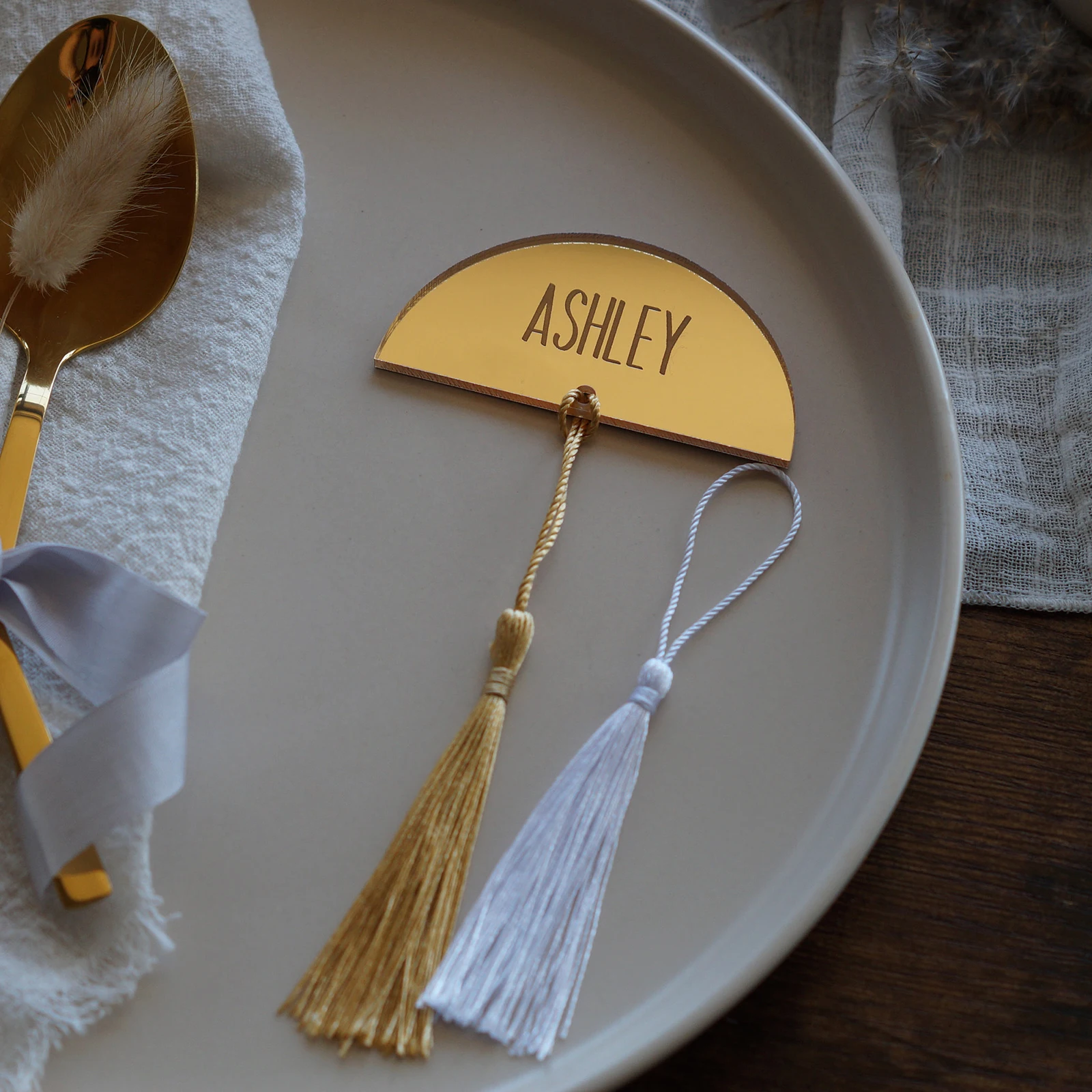 Tassel Acrylic Place Card,DIY Blank Table Setting for Wedding Name Tag Event Decor,Baby Shower Memorial Gift Tags Luggage Tag