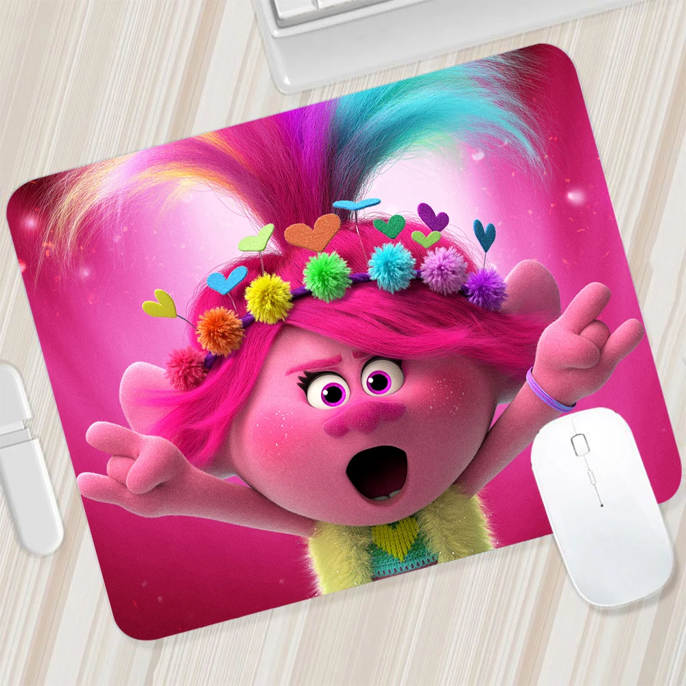 Trolls World Tour Small Mouse Pad Gaming Mousepad Pc Gamer Mouse Mat Computer Office Pad Tastiera Mat Desk Pad Laptop Mausepad