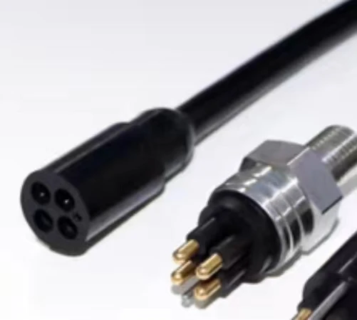 

4-core, Male Female Cable
